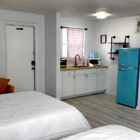 Pineapple Shores Inn Unit 1 Daytona Beach Buitenkant foto