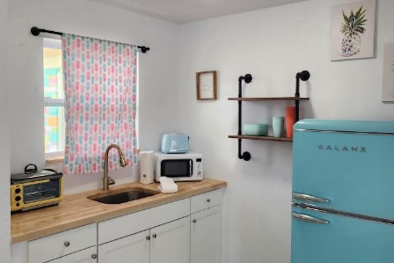 Pineapple Shores Inn Unit 1 Daytona Beach Buitenkant foto